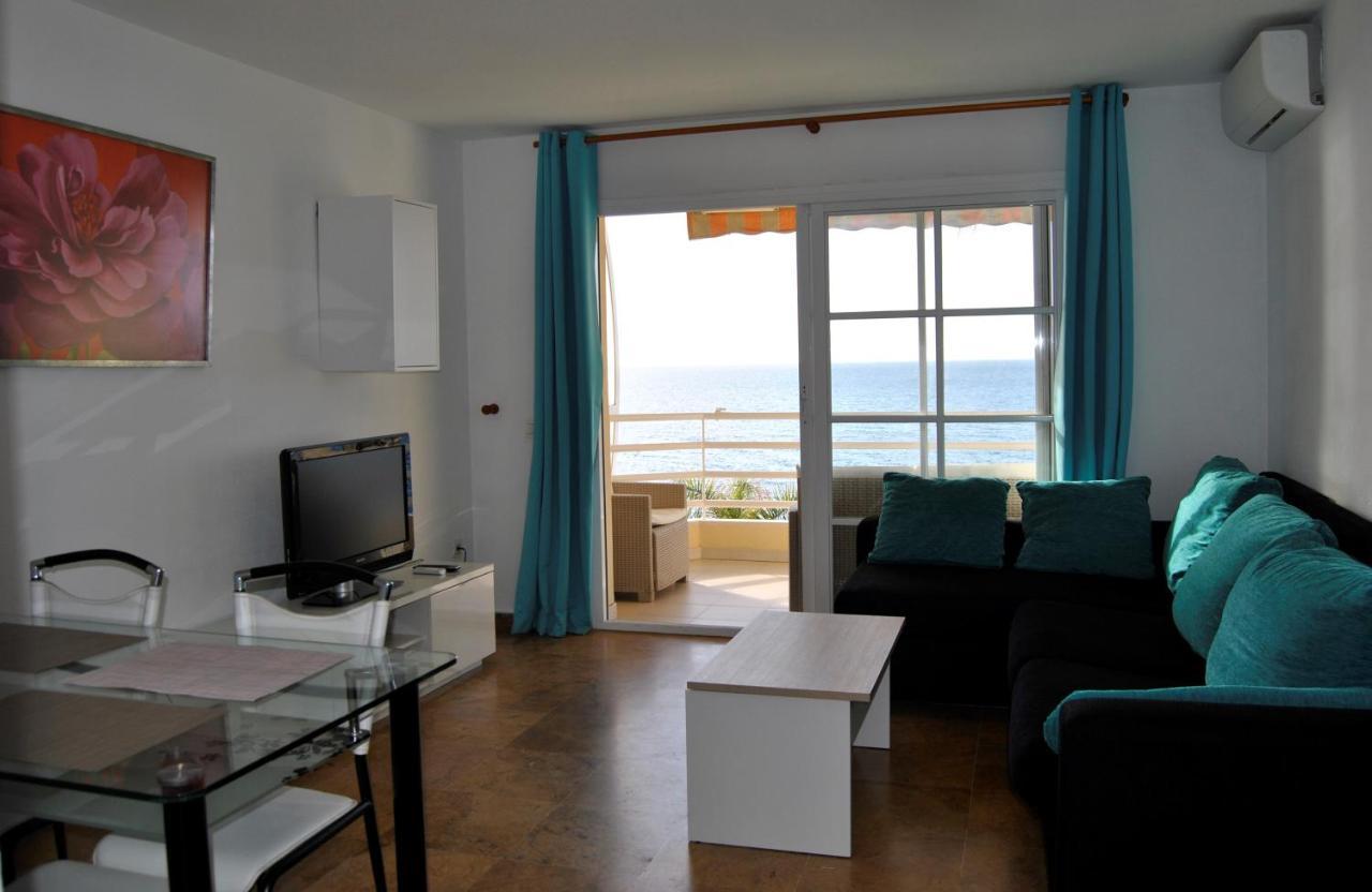 Apartamento Frente Al Mar,Primera Linea Rincón de la Victoria Exterior foto
