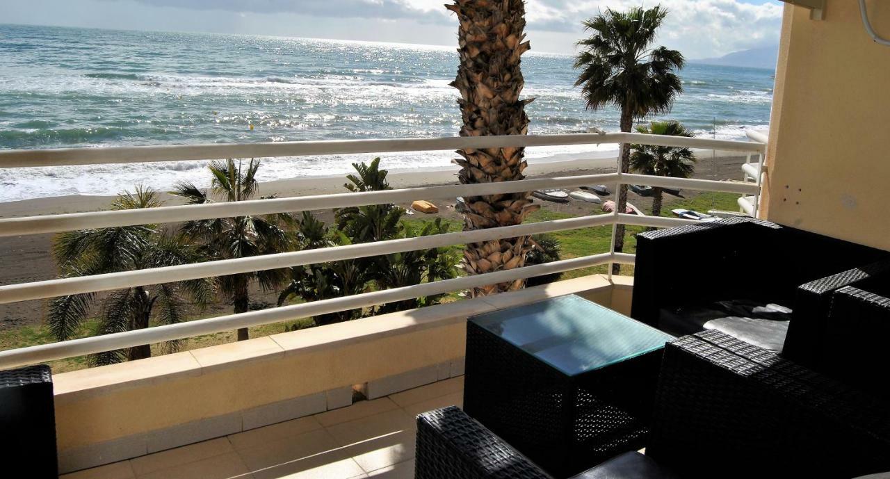Apartamento Frente Al Mar,Primera Linea Rincón de la Victoria Exterior foto