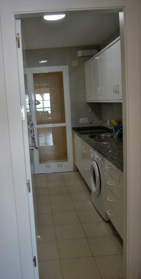 Apartamento Frente Al Mar,Primera Linea Rincón de la Victoria Exterior foto