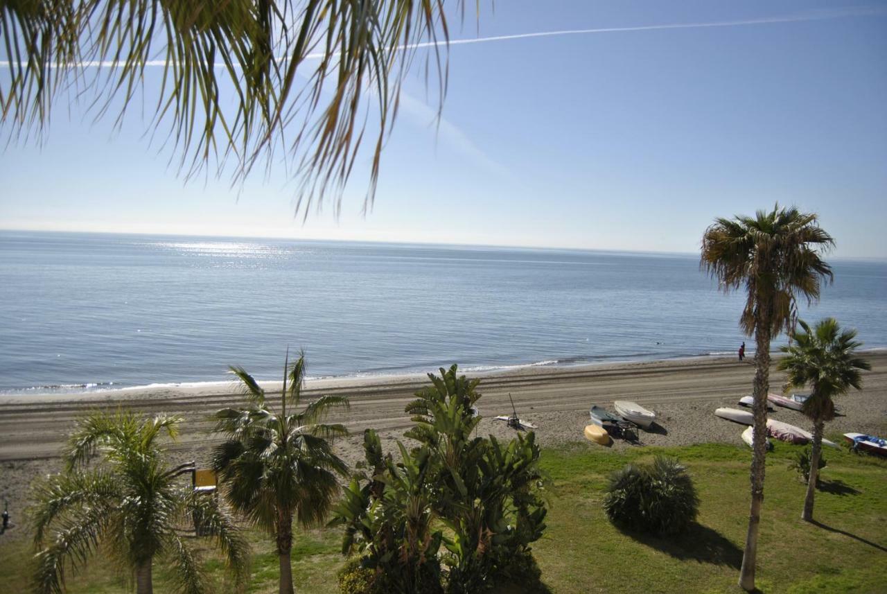 Apartamento Frente Al Mar,Primera Linea Rincón de la Victoria Exterior foto